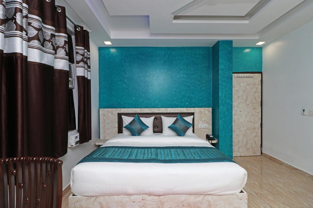 Hotel Airlift At Delhi Airport Нью-Дели Экстерьер фото